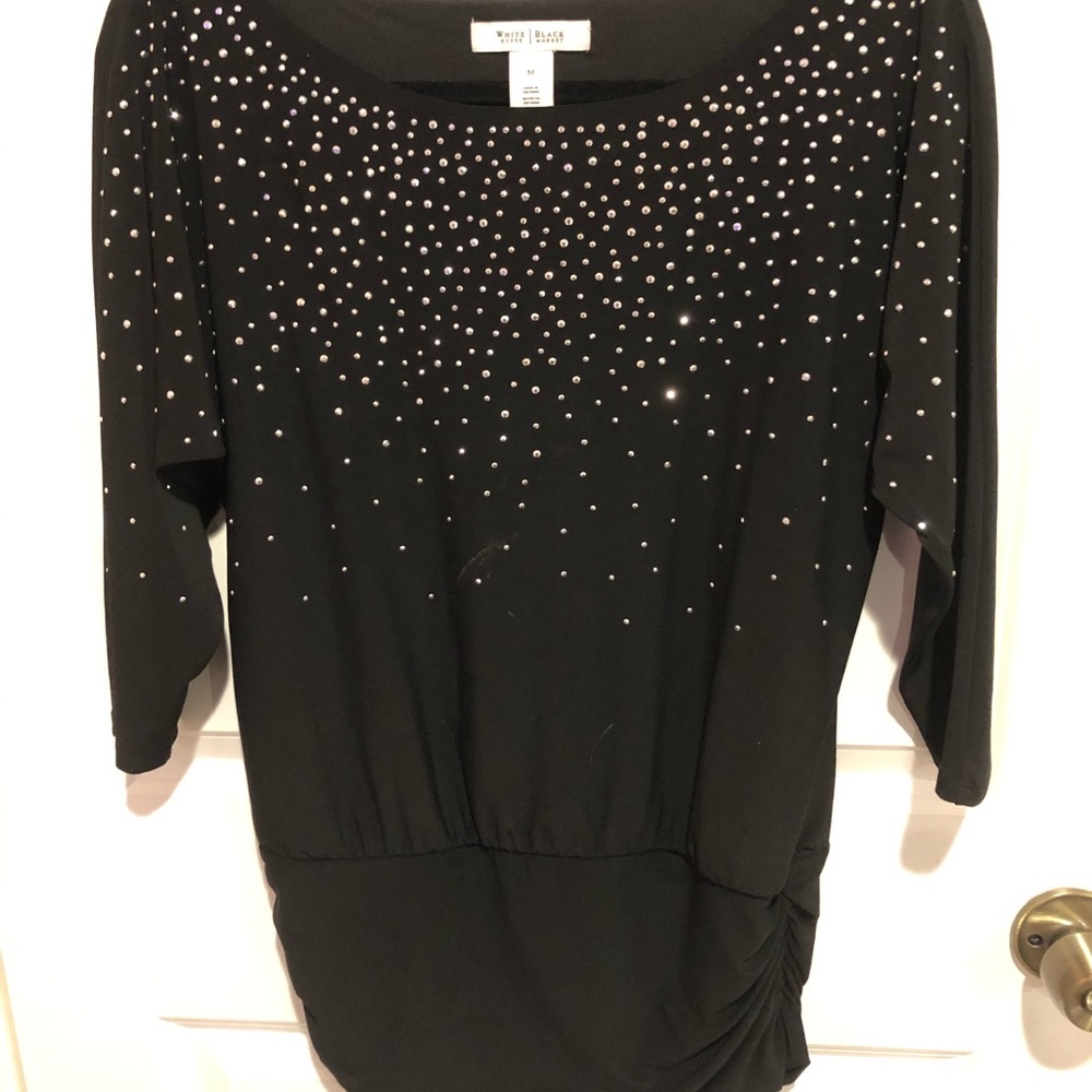 Elegant WHBM qrtr sleeve scoopneck jeweled blouse